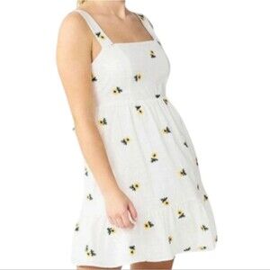 Plus Size White Sunflower Print Tie-back Pocketed Tiered Hem Sundress 3X